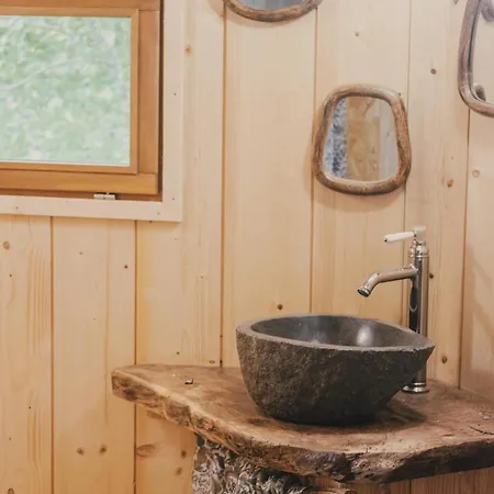 La Cabanoun, Perchee Vue * Coudures