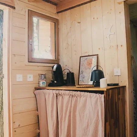 La Cabanoun, Perchee Vue Campismo de Luxo Coudures